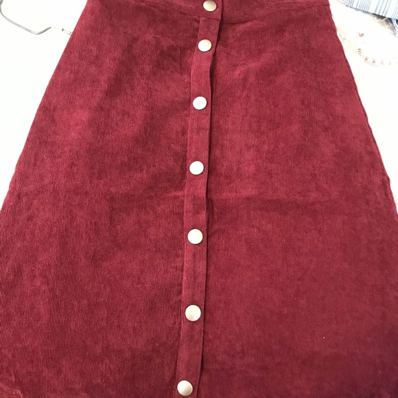 Take Note Corduroy Button Skirt (Junees) - Picture 2 of 7